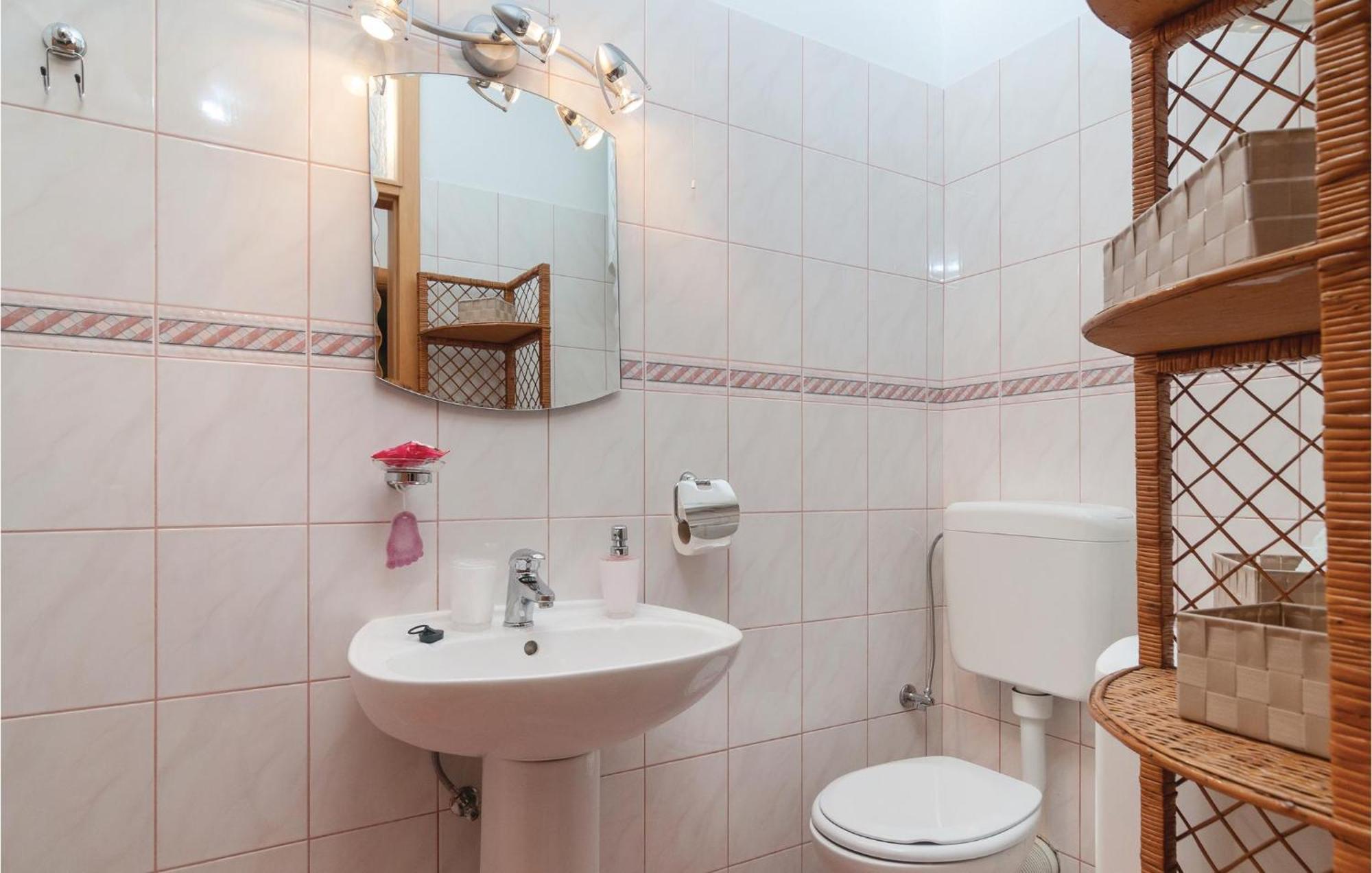 Lovely Apartment In Split With Wifi Eksteriør bilde