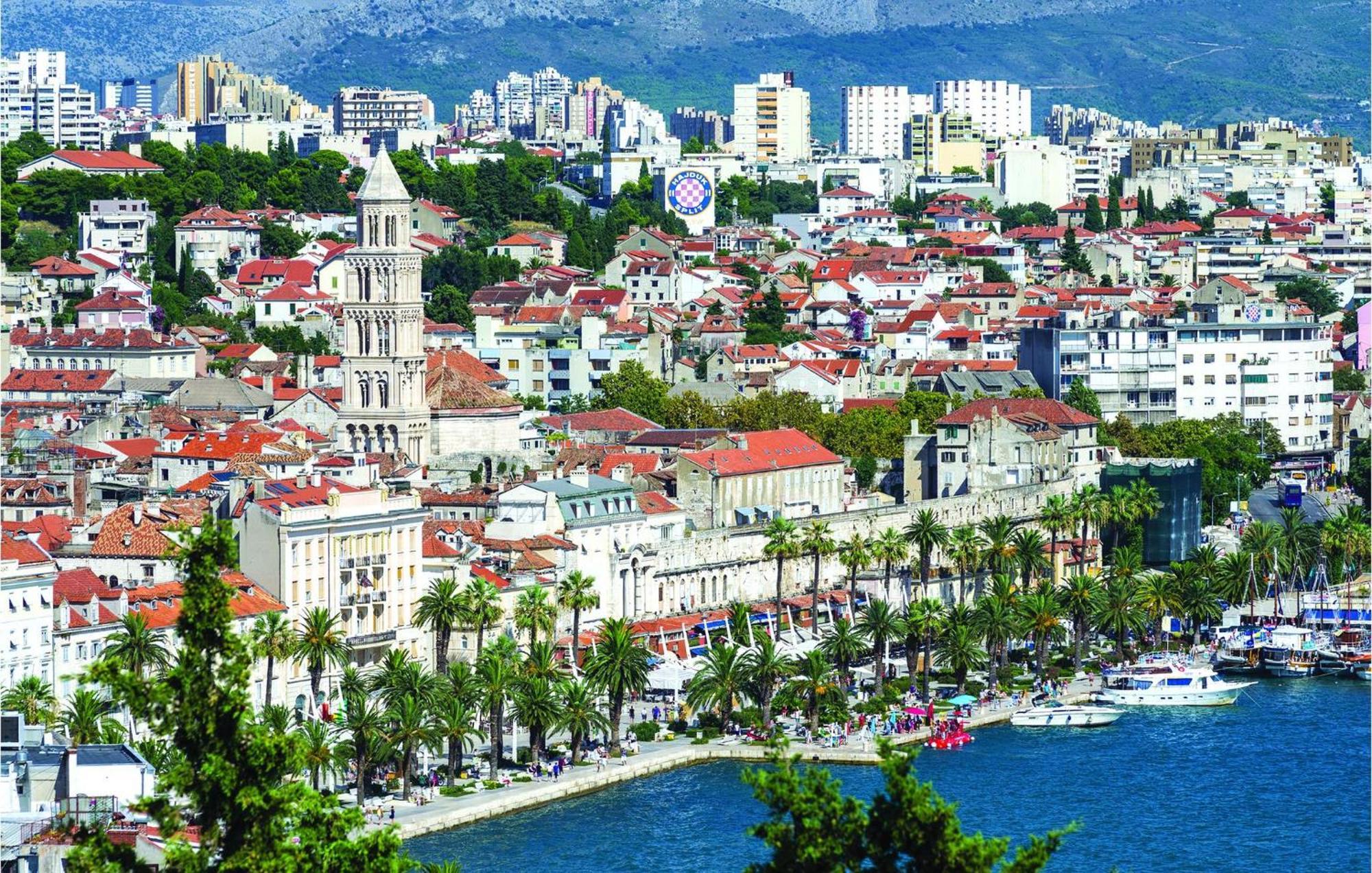 Lovely Apartment In Split With Wifi Eksteriør bilde